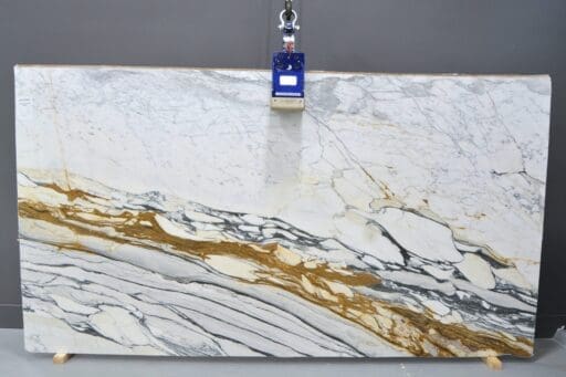 Discover Calacatta Marble: A Design Icon 10 Calacatta Picasso Antico scaled 1