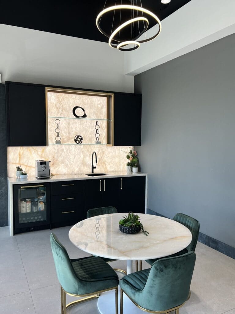 Cristallo Bar scaled 1